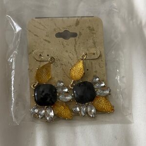 Elegant Gold and Black Earrings